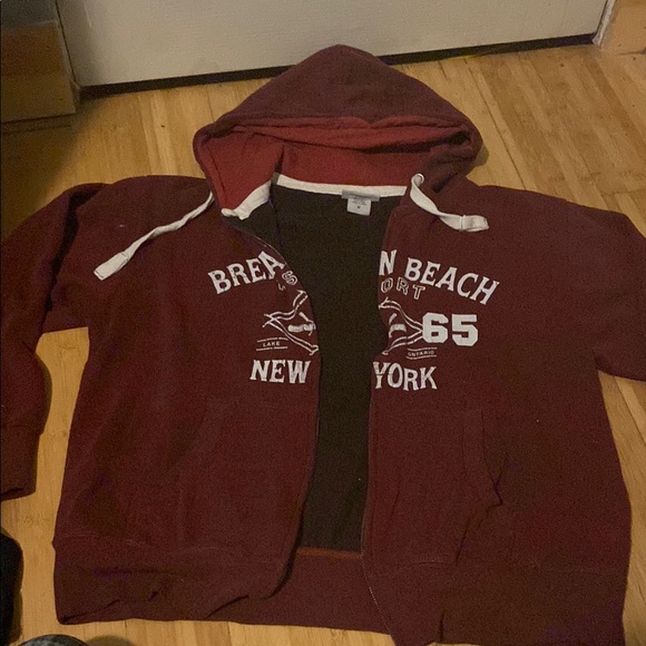 Men's Maroon Hoodie - Picture 4 of 4